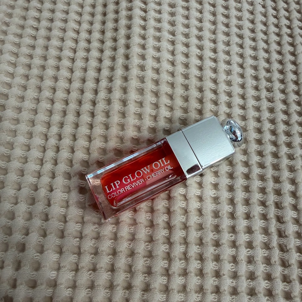 DIOR Lip Glow Oil Hydrating High-Shine Gloss - 015 Cherry